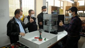 Havadaki koronavirüsü yüzde 99.9 oranında yok eden cihaz geliştirdi
