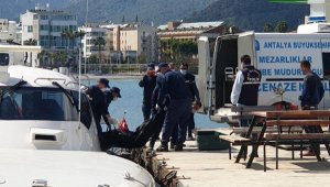 Kemer'de denizde bulunan erkek cesedine DNA testi yapılacak