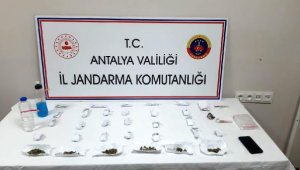 Kemer'de jandarmadan uyuşturucu operasyonu