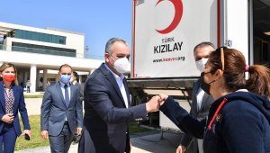 Kızılay'dan Başkan Esen'e 'teşekkür' plaketi