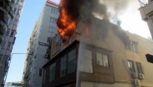Öğretmenin dairesi, alev alev yandı
