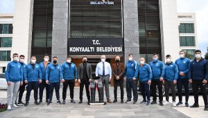 Pehlivanlar, Başkan Esen'e kispet hediye etti