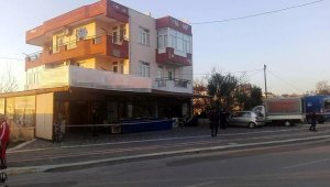 Şizofreni hastası, tartıştığı annesini boğazını keserek öldürdü