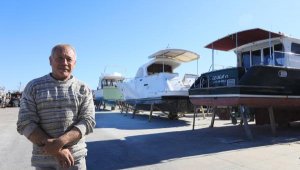 Tur ve balıkçı tekneleri, sezona hazırlanıyor