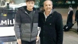 Üniversite öğrencisi, evlerinde ölü bulundu