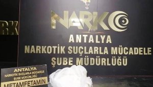 Yolcu otobüsünde uyuşturucu operasyonu