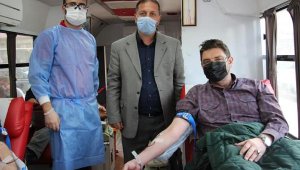 Başkan İşlek ve MHP teşkilatından kan bağışı