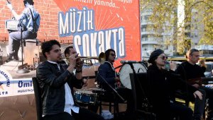 Muratpaşa'da 'Müzik sokakta'