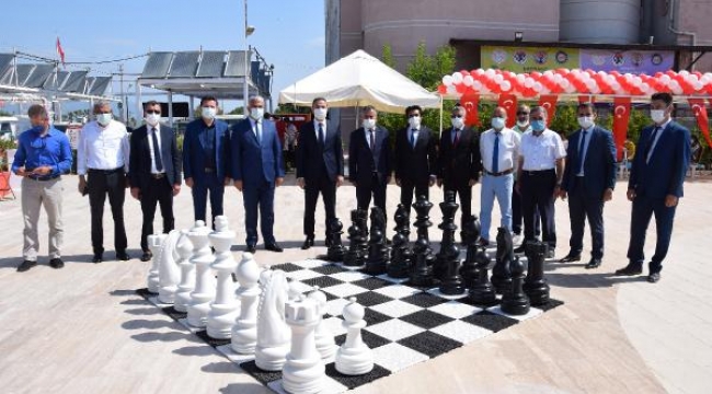 Kumluca'da Satranç Turnuvası başladı