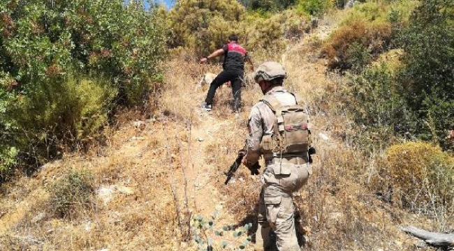 Cinayet şüphelisi, saklandığı barakada tüfekle yakalandı