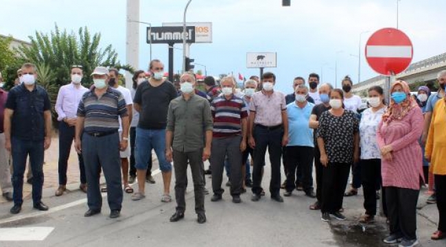 Mahalleye giriş yapamayan Yenigöl sakinleri isyan etti