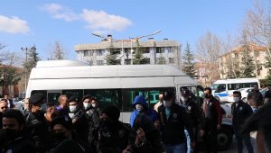 1,2 milyon liralık esnaf dolandırıcılığının şüphelileri adliyede