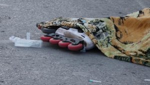 Antalya'da otobüsün altında kalan patenli çocuk öldü