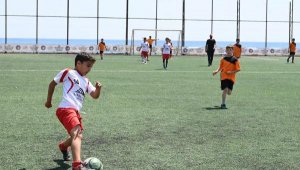 Beymelek Kupası'nı Yunus Emre İlkokulu kazandı