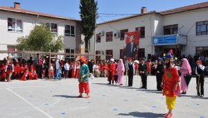 Gazipaşa 23 Nisan kutlandı
