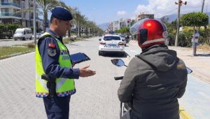 Jandarmadan trafik denetimi