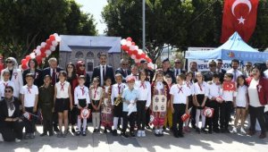 Kemer'de 23 Nisan coşkusu