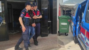 5 yıl hapis cezasıyla aranan hükümlü Finike'de yakalandı