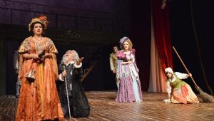 Antalya Uluslararası Tiyatro Festivali başlıyor