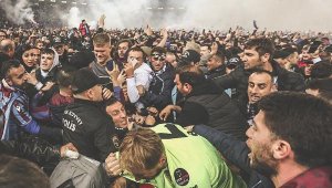 Antalyaspor: Türk futbolunun yumruklanmasına asla seyirci kalmayacağız