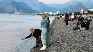Hıdırellez dilekleri günün ilk ışıklarında suyla buluştu