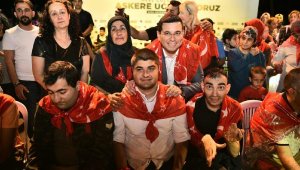Kepez'de en özel askerlere kına gecesi