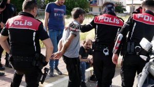 Kesinleşmiş hapis cezası bulunan hükümlü ters yöne girince kaçamadı