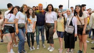 Manavgat'ta hayat renklere boyandı