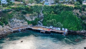 Muratpaşa'nın plajlarına mavi bayrak