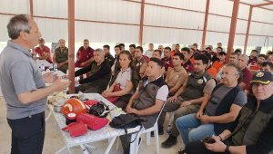 Ormancılara yangın eğitimi verildi
