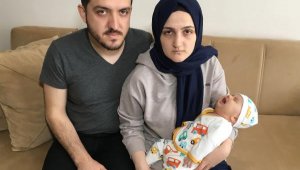 Sarılık sanılan Mehmet Eren bebeğe SMA tanısı, ailesini yıktı