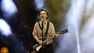 Sinan Akçıl ve Fatma Turgut Kaş'ta konser verdi