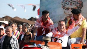 Yörük Türkmen Festivali'nde renkli gösteriler