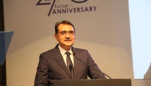 Bakan Dönmez: Rusya-Ukrayna savaşı, enerji piyasasında türbülansın şiddetini artırdı