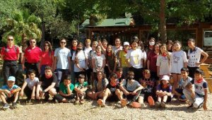 Jandarma öğrencilere dağcılık eğitimi verdi