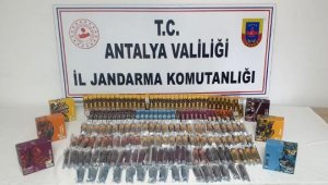 Kaçak elektronik sigarayla yakalandı