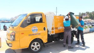 Kaş'ta çöp taksi hizmeti
