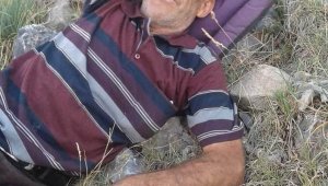 Kayalıklarda ölü bulundu