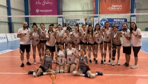 Kırkgöz Döşemealtı'nın kızları, Antalya'nın gururu oldu