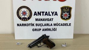 Manavgat'ta uyuşturucu operasyonu