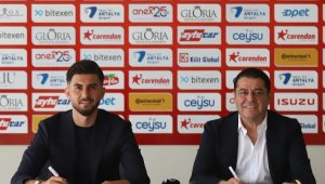 Soner Aydoğdu, Antalyaspor'a imzayı attı