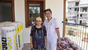 Yangınzedelere Kızılay'dan eşya yardımı