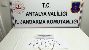 Antalya'da 10 milyon liralık tarihi eser operasyonu