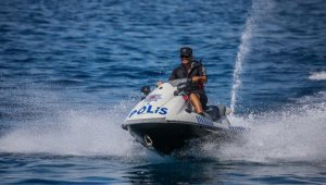 Antalya'da deniz polisi, jet-ski ile hayat kurtaracak