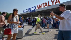 Antalya'ya haziranda 1,8 milyon turist geldi