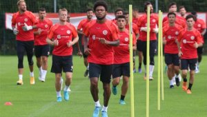Antalyaspor hazırlık maçlarında istediğini alamadı