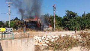 Ev, yangında kullanılamaz hale geldi