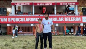 Kaş Belediye Spor güreşçisi Kırkpınar'da üçüncü oldu