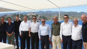 Vali Yazıcı Kekova'da