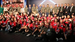 Bakan Varank: Uzaya gidecek ilk Türk bu sene bitmeden belli oluyor
